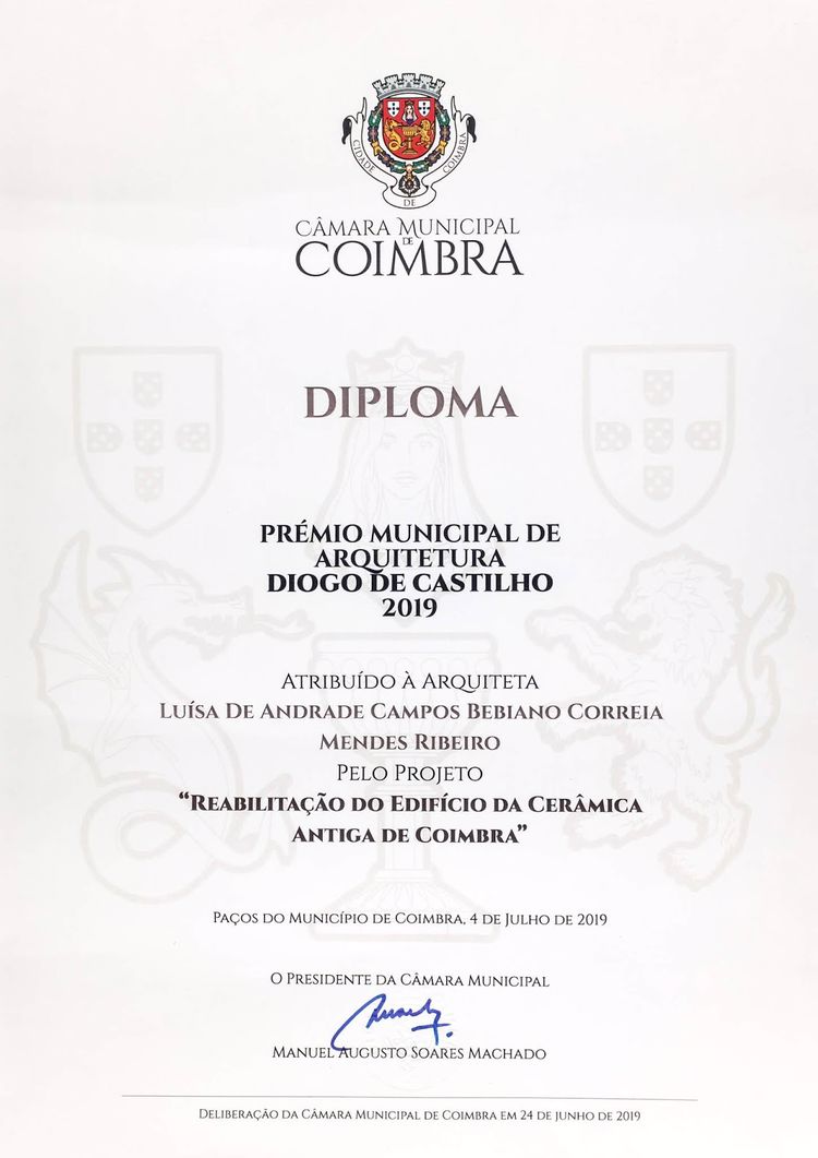 Buy college degree from the Universidade de Coimbra