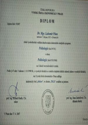 Buy college degree from The Vysoká škola ekonomická v Praze